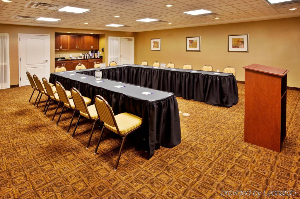 Holiday Inn Express Hotel & Suites Crawfordsville by IHG