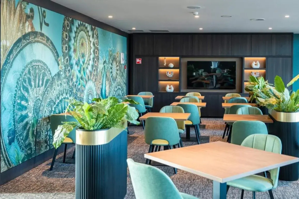 OZO Hotels De President Amsterdam Schiphol Airport