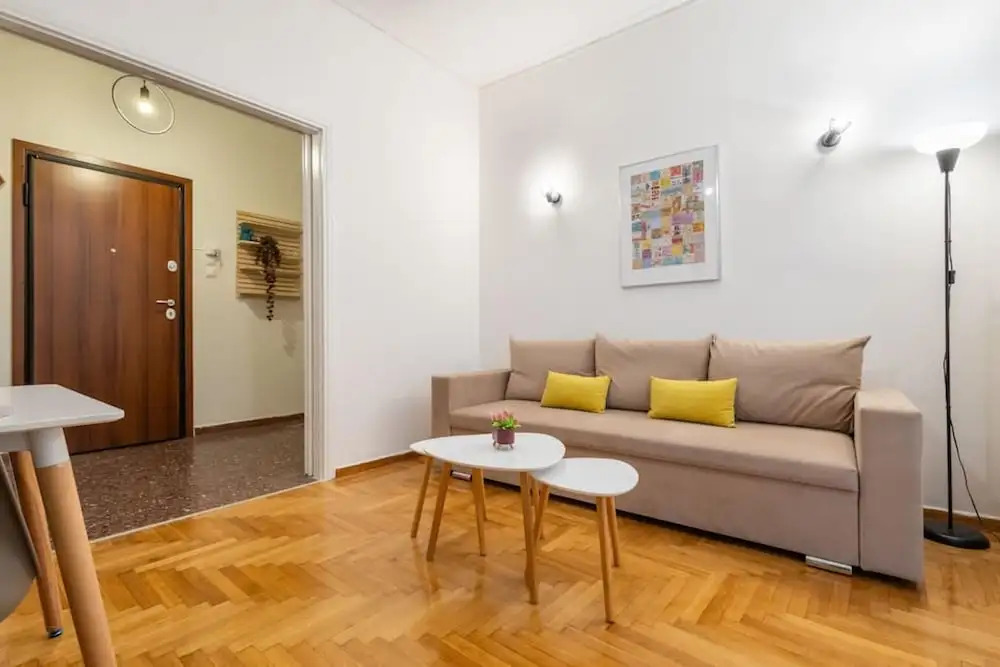 Roubnb Acropolis Museum 1BD Apt