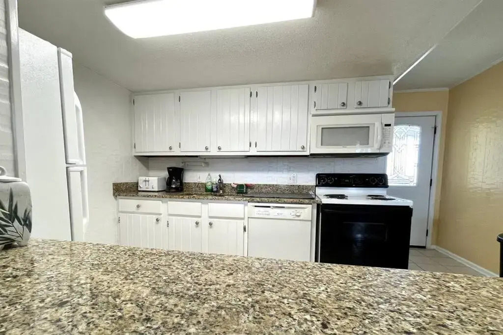 *OCEANFRONT HOUSE ON THE SAND*2 Kings*4br, 4ba*SLEEP 12*PGP3