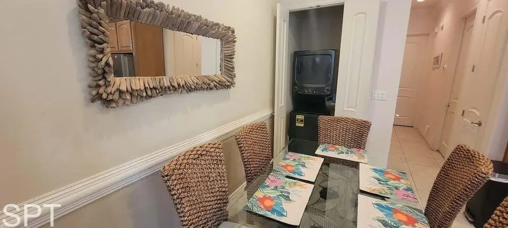 Island Time #4 2 Bedroom Condo by RedAwning