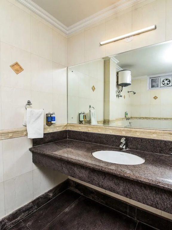 SilverKey Executive Stays 20036 Akash Neem Marg