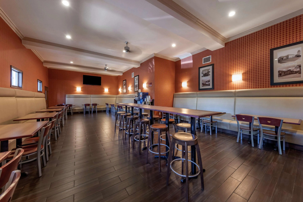 Best Western Plus Stovalls Inn