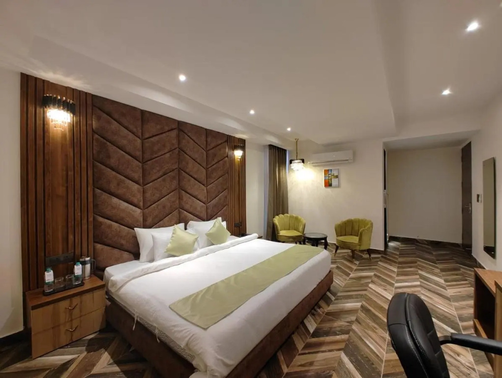Grand Luxotica By DLS Hotels