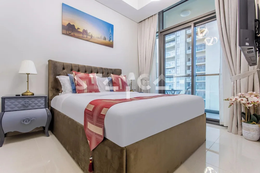 Staycae Holiday Homes - Aykon C