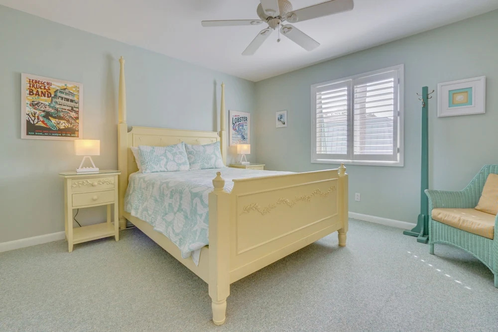 Walk to Beach! Hilton Head Island Escape w/ Pool