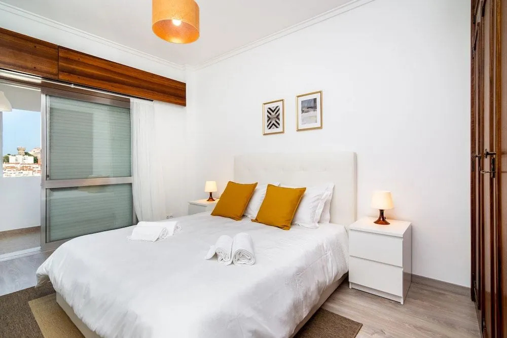 Estefânia Deluxe Apartment