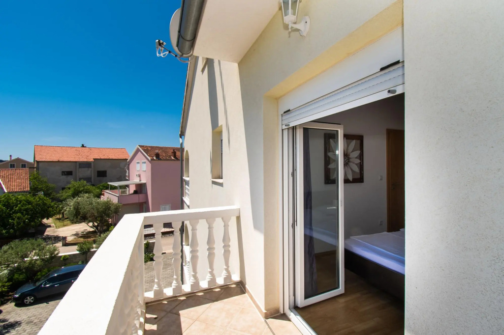 Apartments Kendes