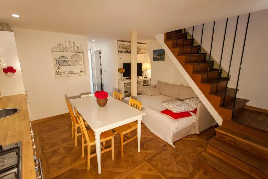 Barbarossa House