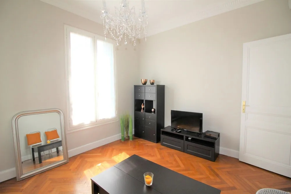 Nice Booking- Le Palais Provençal-Balcon