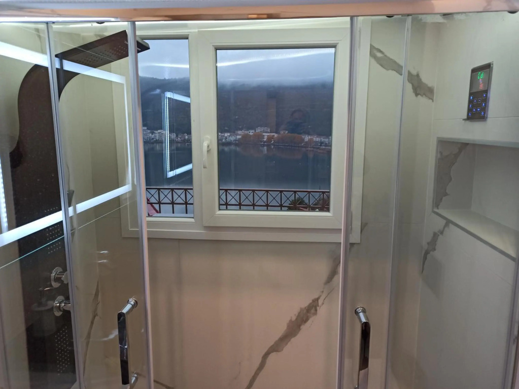 Panoramic suite