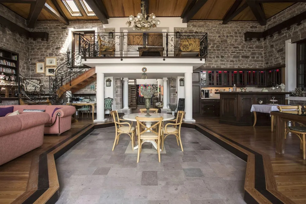 Beyaz Yali Butik Otel