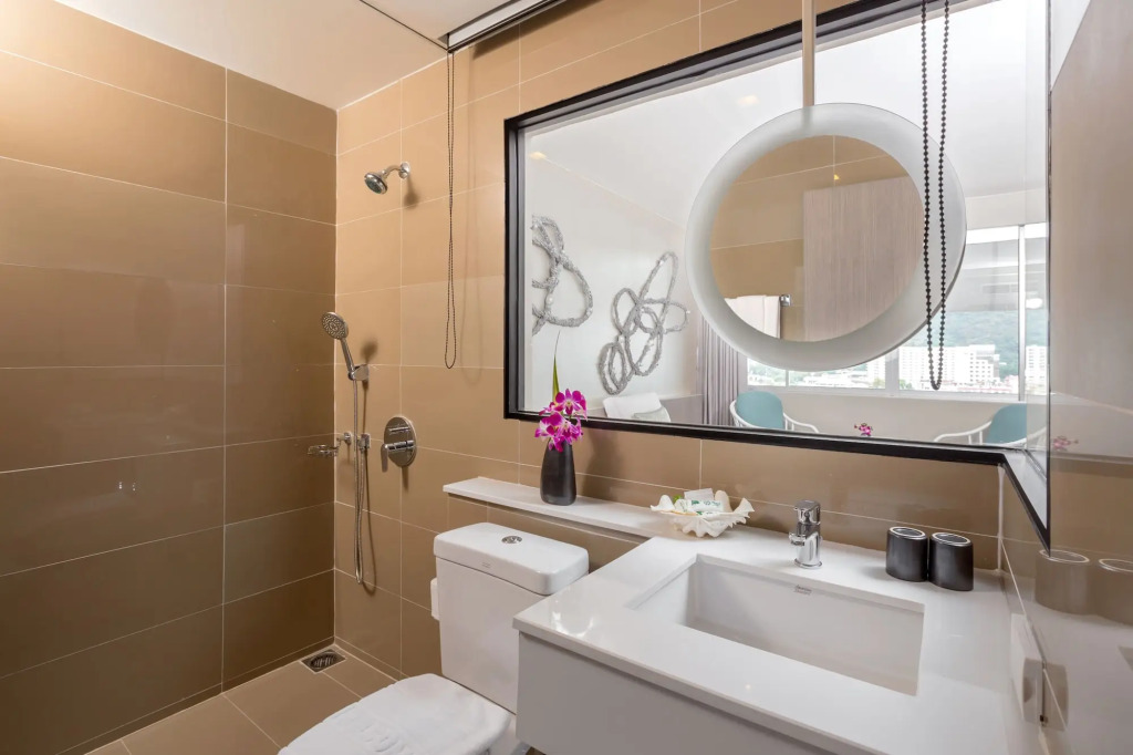 Pearl Hotel Phuket