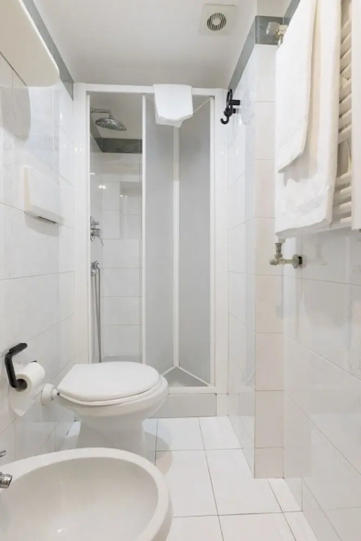 Elegant 3BR in Villa Borghese by Sonder