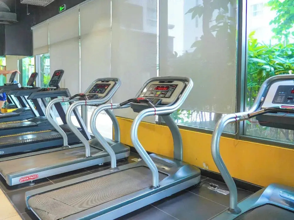 Lang Retreat Apartment - Elite Pool & Luxury Gym