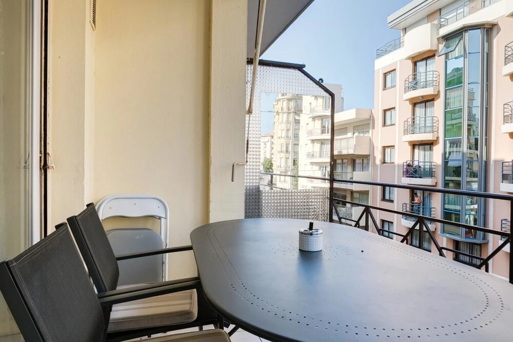 3 rue latour maubourg Apartment 1
