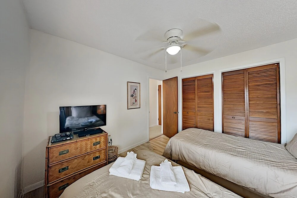 3br/2ba Seaside - 600 Feet From The Beach - Sleeps 6 3 Bedroom Home