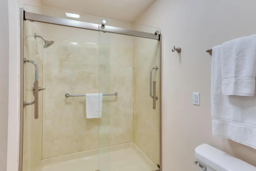 Walk to Ocu, Golf: Updated Oakland City Studio!