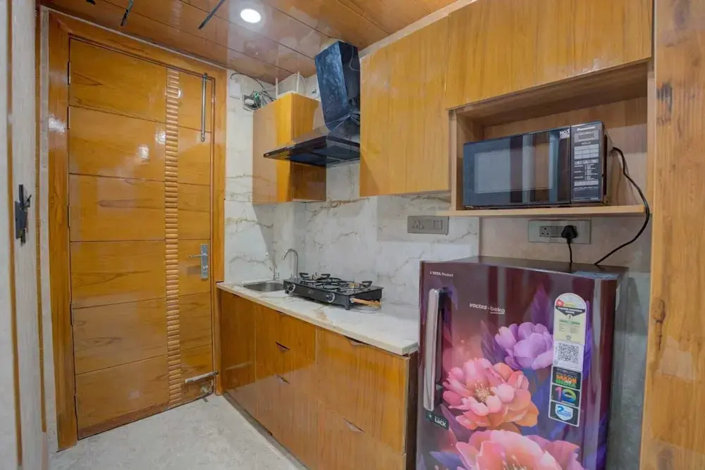 Platinum Service Apartment DLF Cyber City