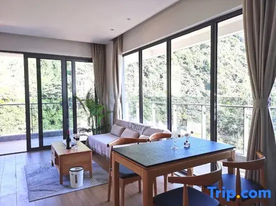 Yujianni Seaview Apartment