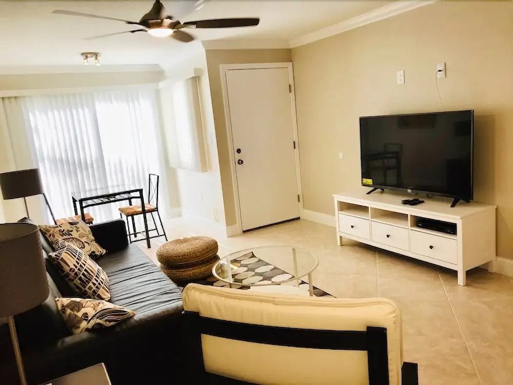 Siesta Beach House #305 2 Bedrooms 3 Bathrooms Townhouse