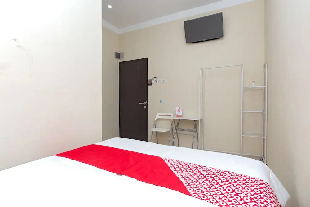 OYO 2443 Inn Joy
