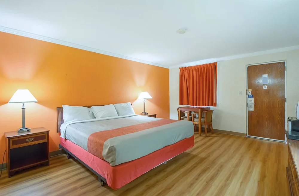 Motel 6 Mechanicsburg - Harrisburg West