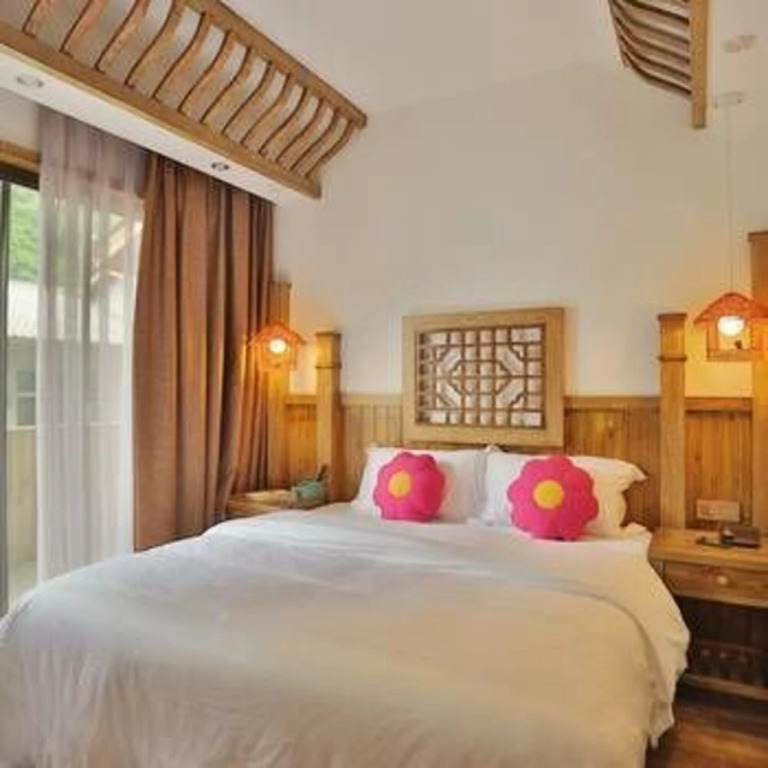 Yicheng Yijia Hotel( Zhangjiajie National Forest Park)