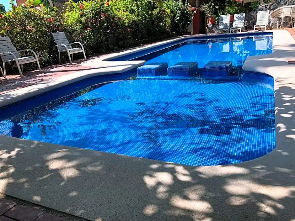 Hotel Villas Ema