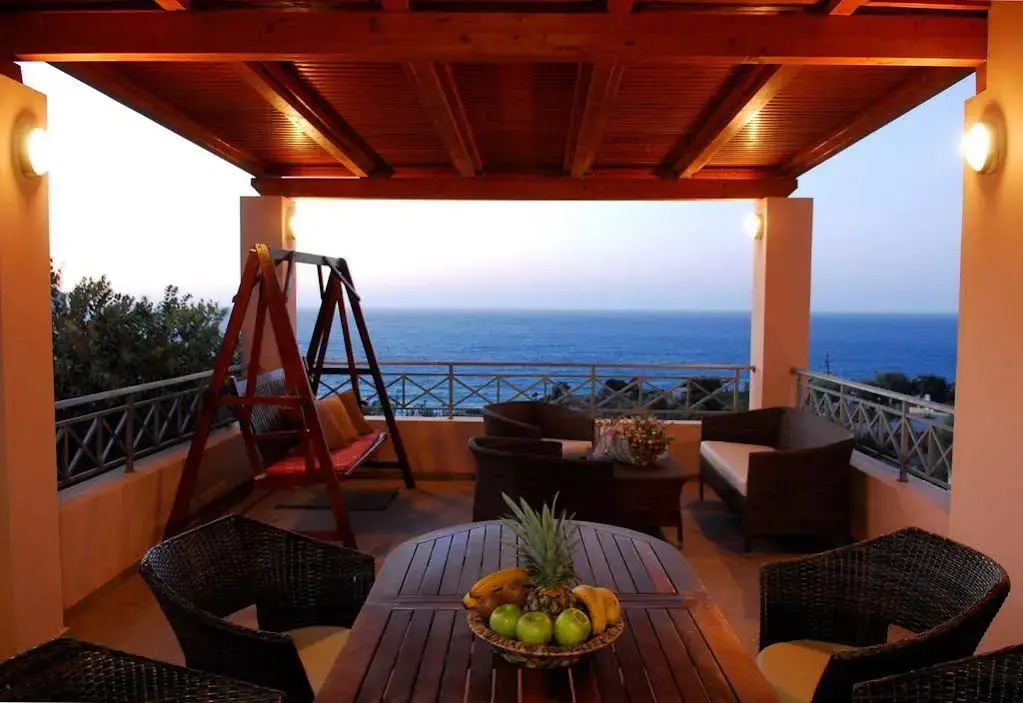 Okeanides Villas