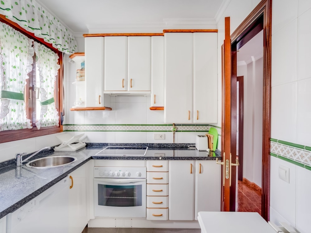 Elegant Apartment in Llanes near Sea