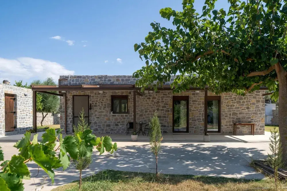 Villa Liatiko with private pool in South Rethymno