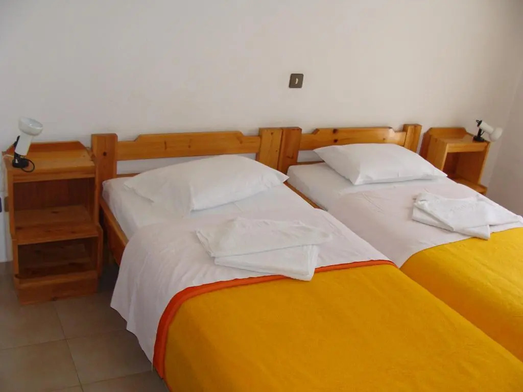 Hotel Aris