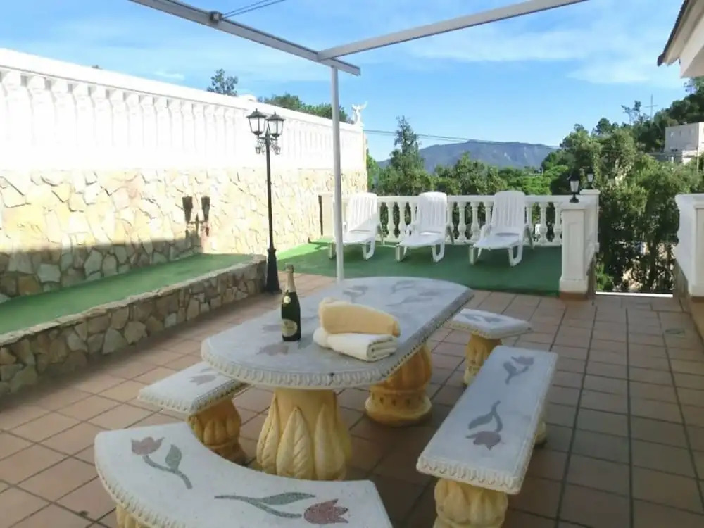 Villa - 6 Bedrooms with Pool and WiFi - 104106