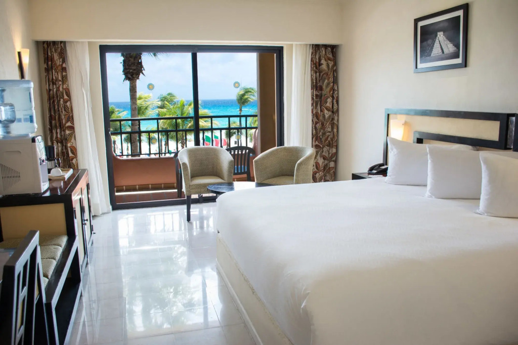 Select Club at Sandos Playacar All Inclusive