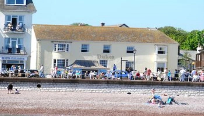 Dukes Inn