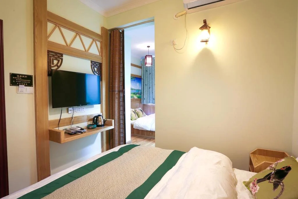 YunShangHuaKai Boutique Inn