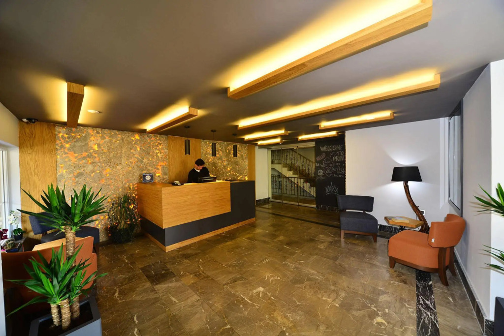 Prince Apart Hotel