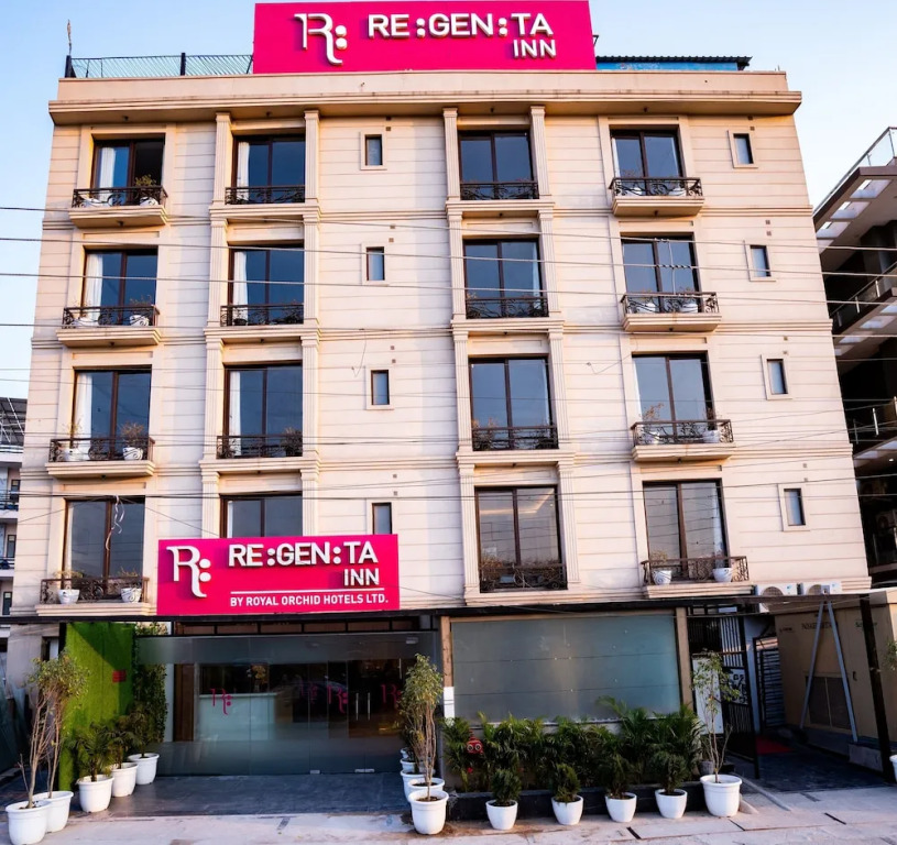 Regenta Inn Gurugram Sec-47 City Center