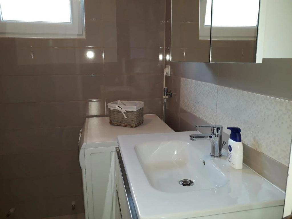 Guest House NO 13