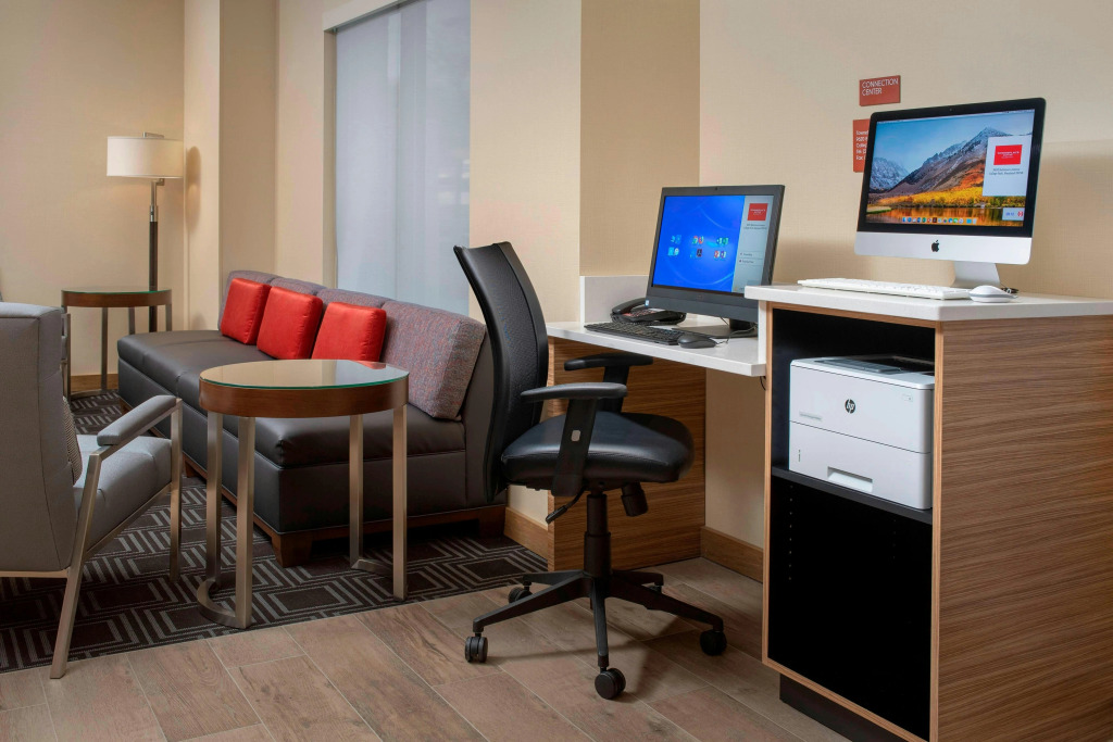 TownePlace Suites by Marriott College Park