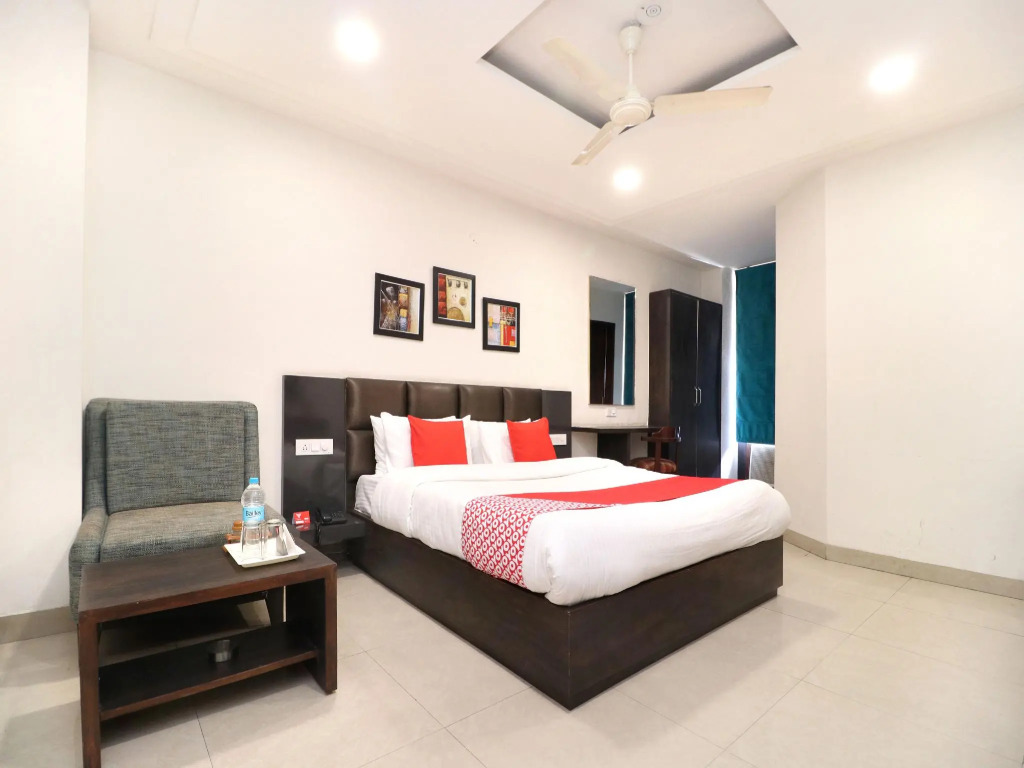 OYO 926 Hotel Nanda