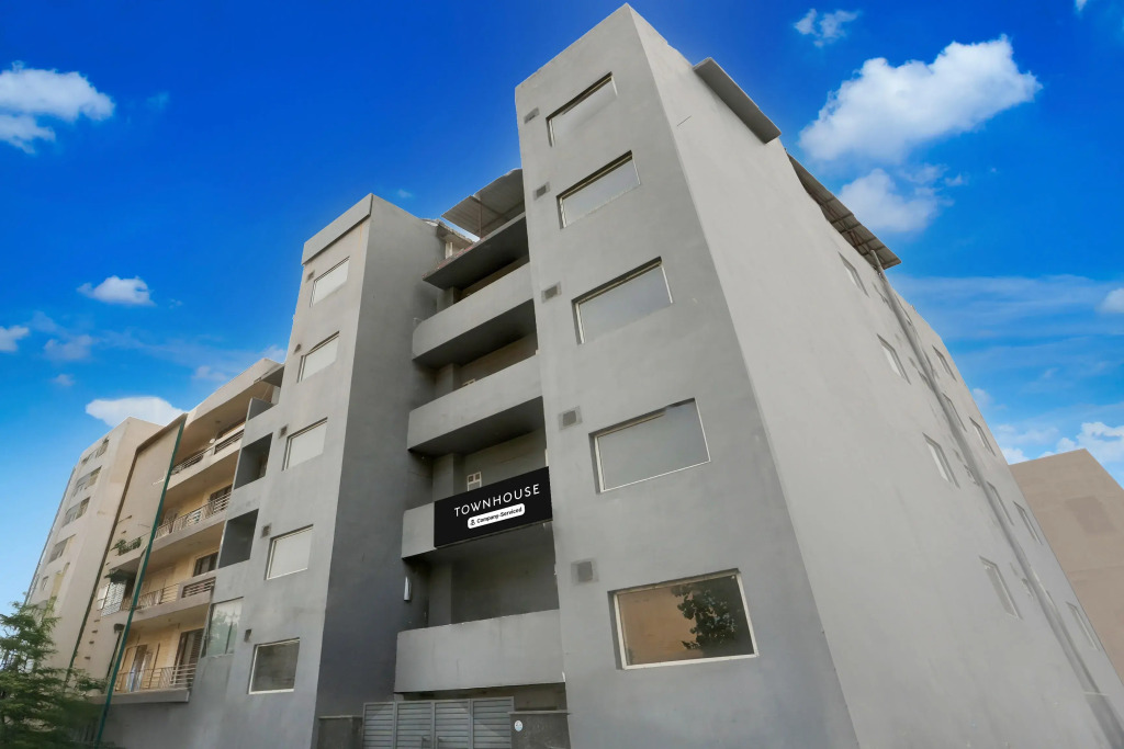 Townhouse Shahdara Near Yamuna Sports Complex Formerly Hotel Ipotel