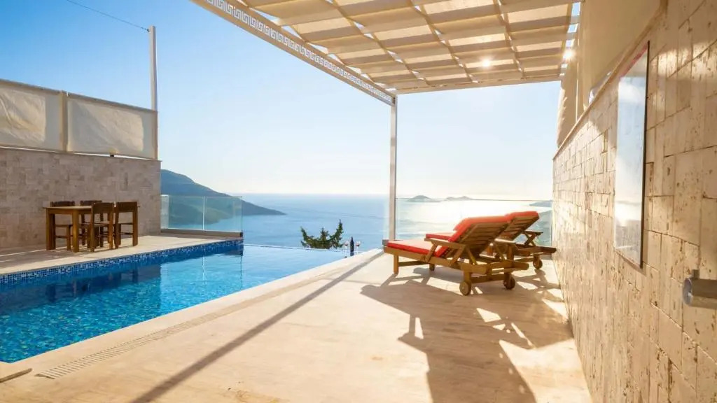 Villa Suel by Lucida Villas