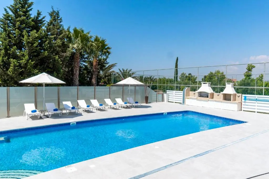 Villa Amelia by Ezoria Villas