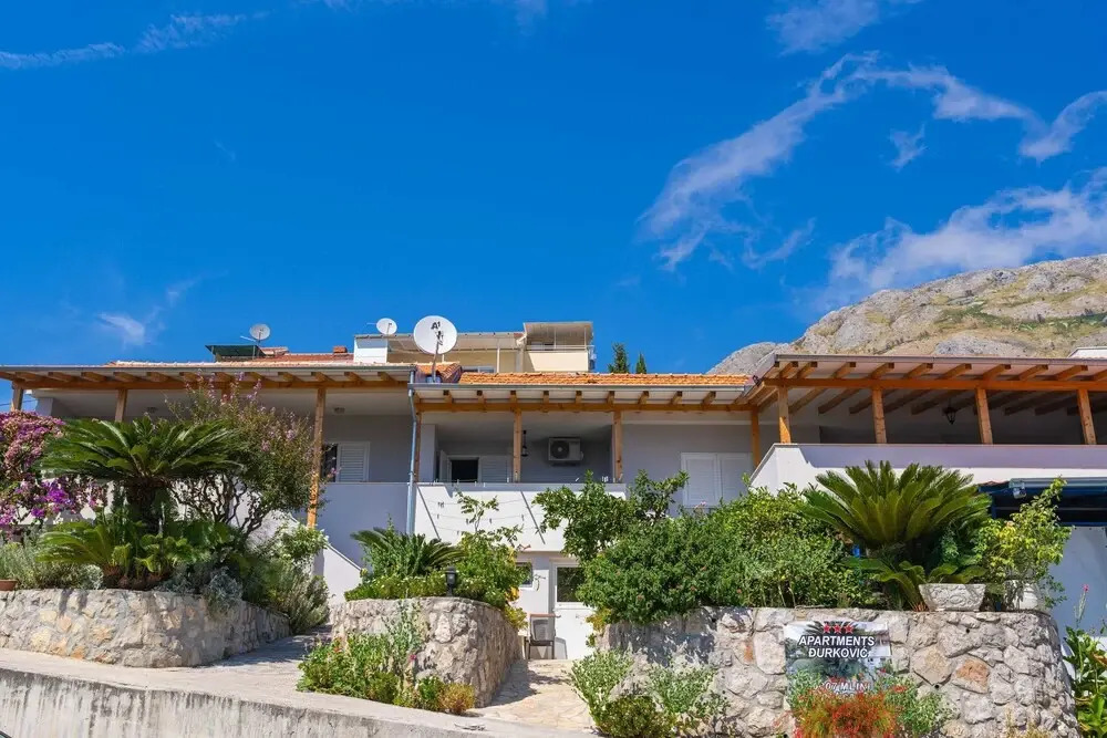 Apartments Djurkovic