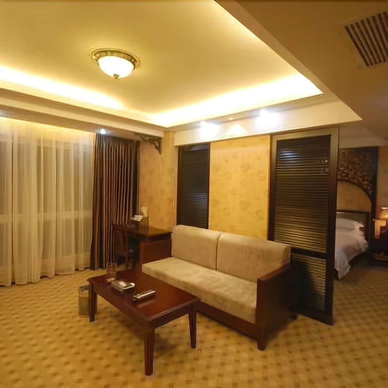 Chianti Bay Hotel