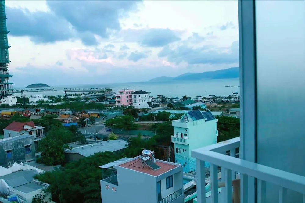 Vinh Danh Hotel And Apartment