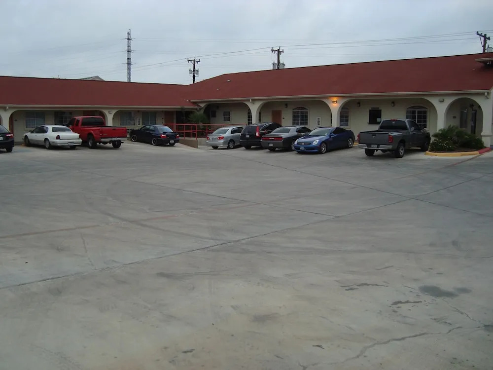 Winnquest Inn Near Ft. Sam Houston