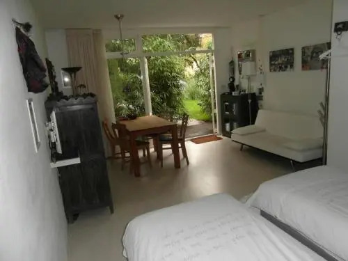 Achter het witte huis